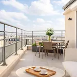 Eiffel Tower - Exclusive Loft With Terrace Jacuzzi And Lift Paris