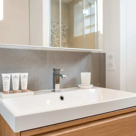 Eiffel Tower - Exclusive Loft With Terrace Jacuzzi And Lift Paryż