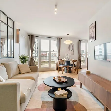 Apartament Eiffel Tower - Exclusive Loft With Terrace Jacuzzi And Lift