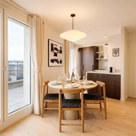 Eiffel Tower - Exclusive Loft With Terrace Jacuzzi And Lift Paříž