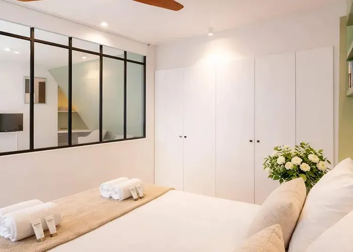 Eiffel Tower - Exclusive Loft With Terrace Jacuzzi And Lift *